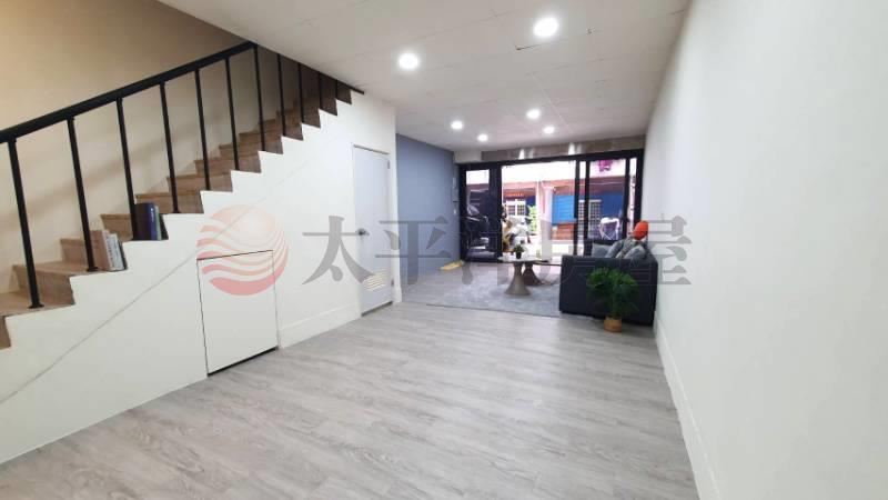 公明國小旁臨路透天 照片2