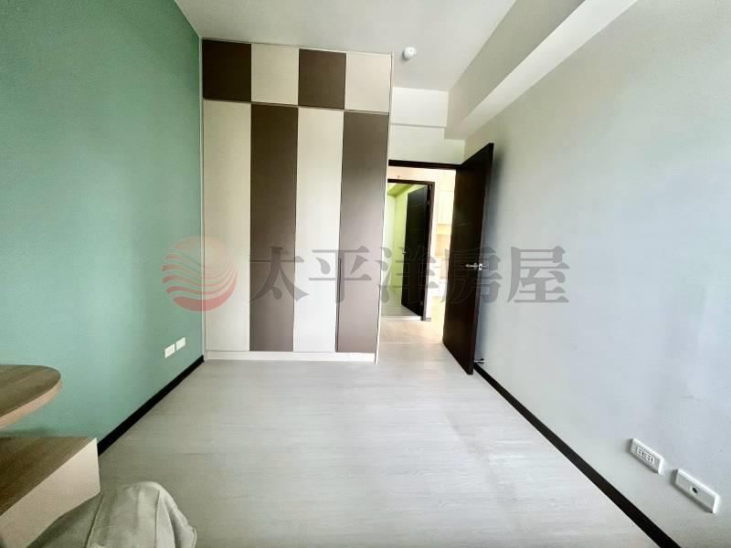 朝南大四房時尚屋 照片5