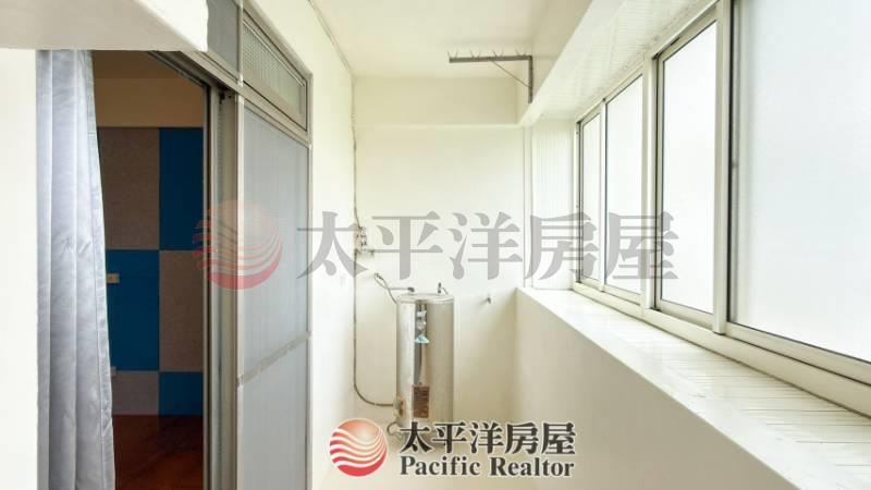 免整理店住|清水車站旁臨路邊間透天 照片13